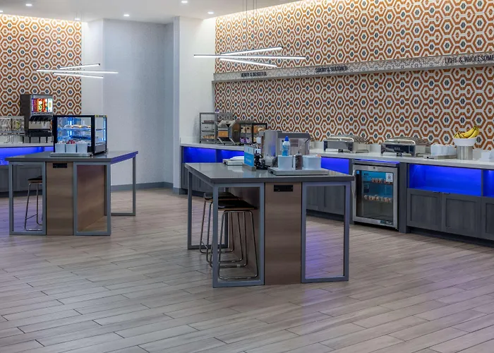 Hotel Tru By Hilton Airport Medical Center Pensacola