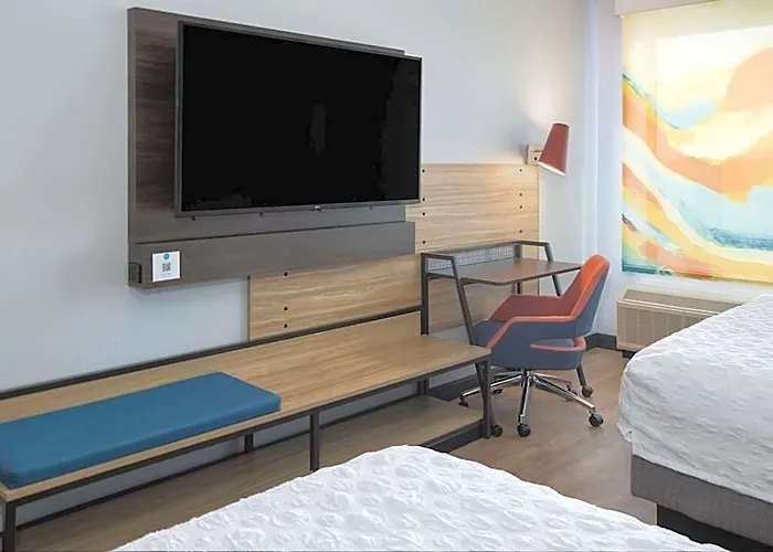 Tru By Hilton Airport Medical Center Hotel